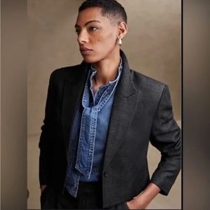 NWT Banana Republic Loretta Wool-Linen Cropped Black Blazer